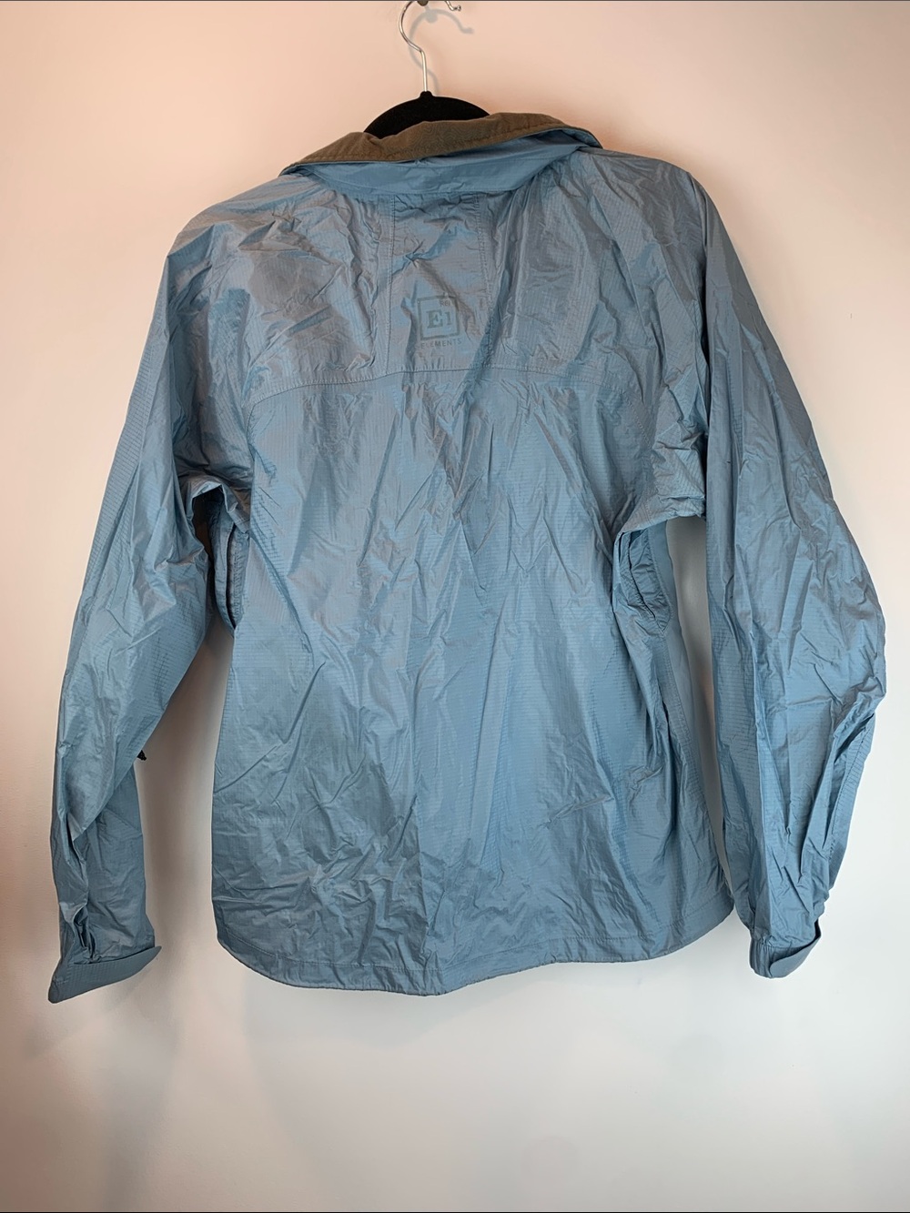 REI blue Raincoat sz M * flawed* hiking biking running camping outdoor canoeing - Picture 7 of 10